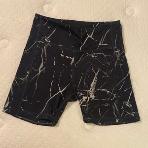 5” Biker shorts with pockets